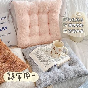 毛绒坐垫家用餐椅座垫办公室久坐简约加厚保暖学生宿舍椅子垫椅垫
