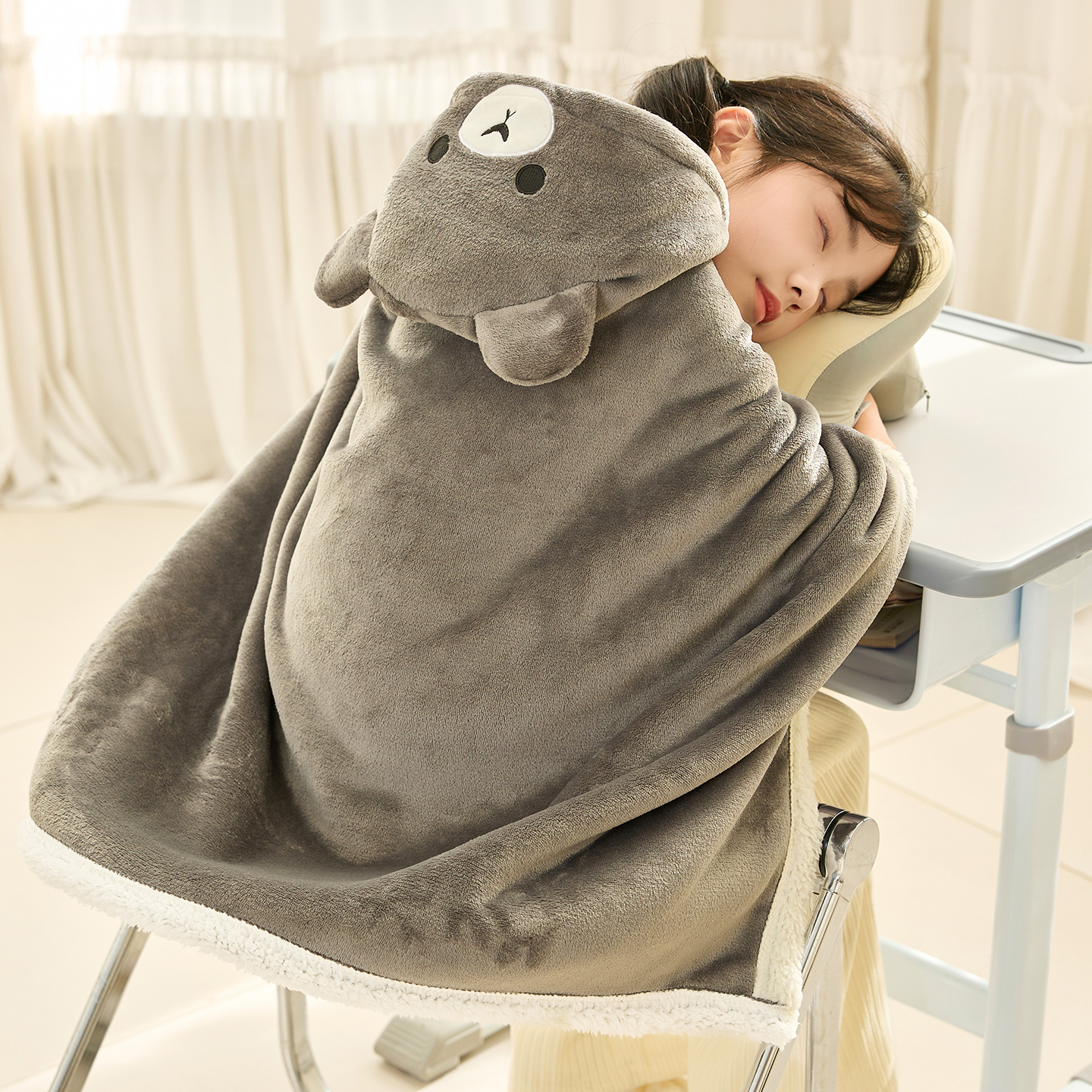 儿童连帽卡通披肩毯子