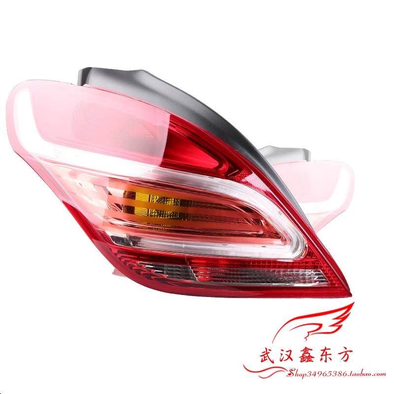 东风标致308后尾灯/尾灯罩/标致308尾灯总成 308后尾灯