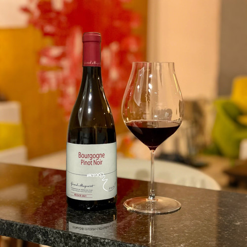 弹簧庄勃艮第大区Gerard Mugneret Bourgogne Pinot Noir红葡萄酒