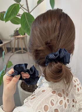 设计感蓝色格纹小肠发圈少女韩系褶皱发绳扎头发皮筋丸子头发饰品