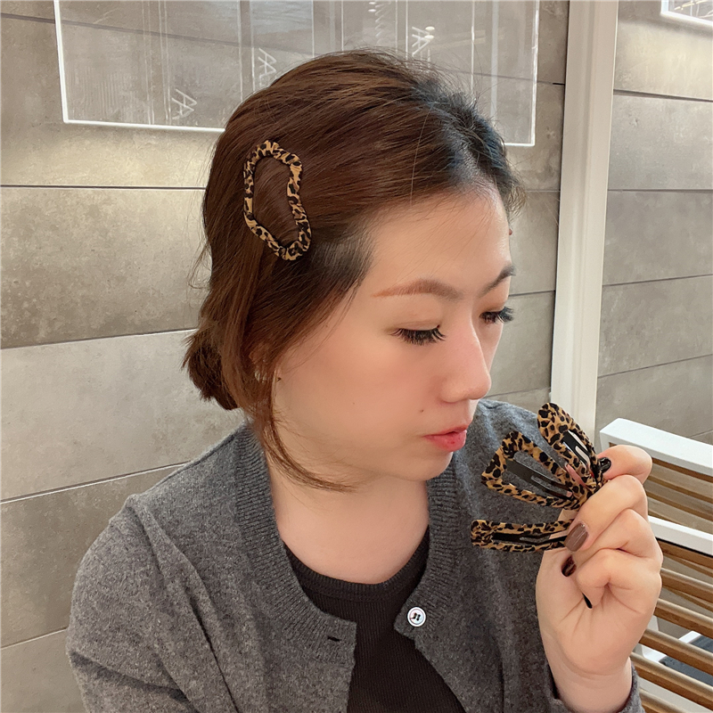 东大门同款豹纹缠布刘海发夹ins少女边夹百搭网红可爱侧边夹头饰