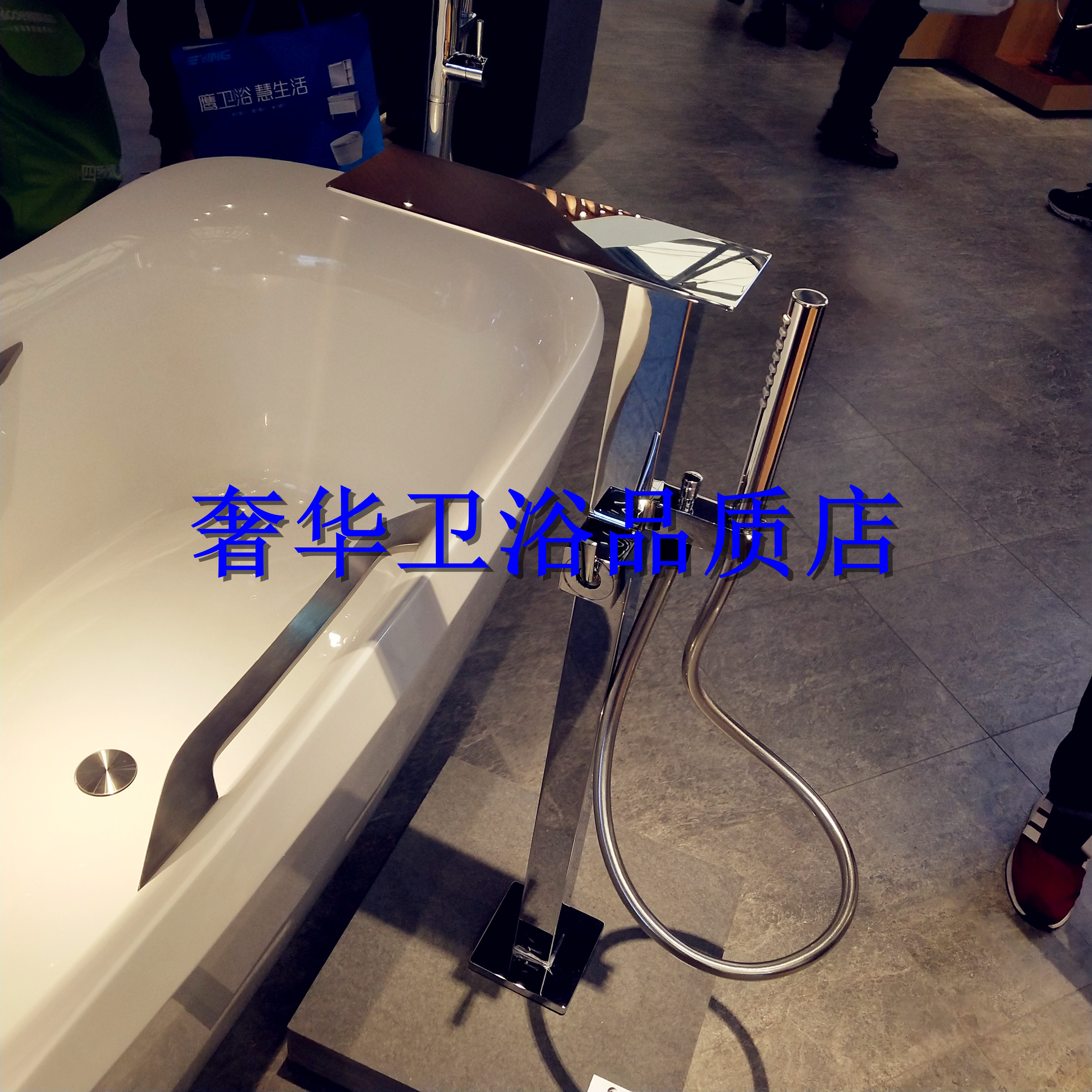 TOTO日本原装进口浴缸独立水龙头TBP02303B1 阀体芯预埋TBN01105B