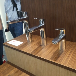 TOTO台盆水龙头TLG03301B 03305B单柄双控冷热水高低中把 03303B