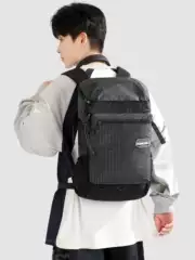 Large-Capacity Short-Distance Outdoor Backpack, Lightweight Travel Bag, Men's Bag, Waterproof Hiking Bag, Computer Bag 2026