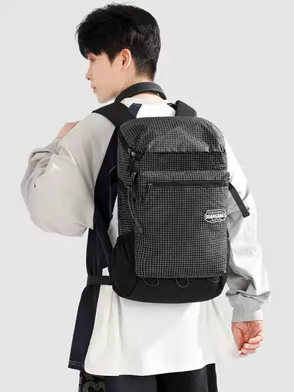 Large-Capacity Short-Distance Outdoor Backpack, Lightweight Travel Bag, Men's Bag, Waterproof Hiking Bag, Computer Bag 2026