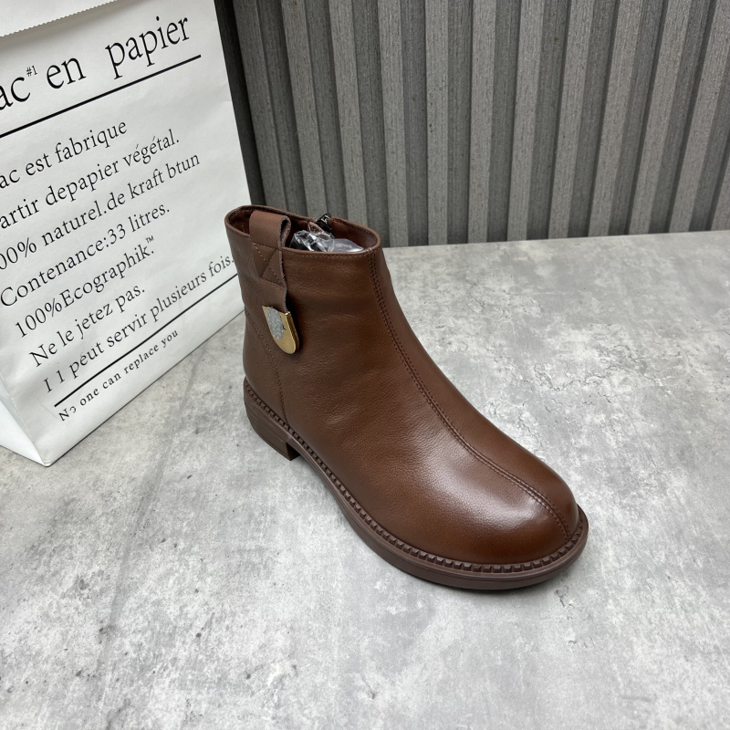 厂家断码处理真皮女靴2025秋冬季新款侧拉链低跟英伦户外马丁靴40