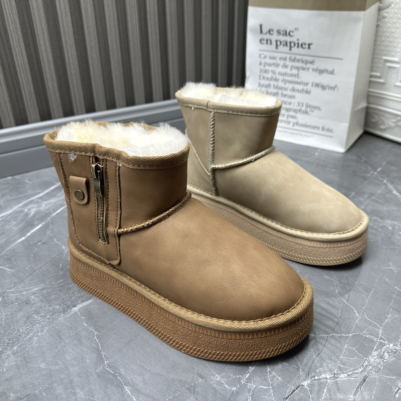 断码处理真皮女靴2025冬季新款厚底侧拉链加绒加厚户外时尚雪地靴