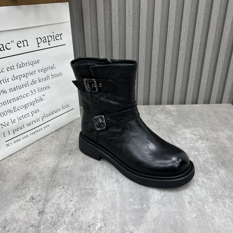 厂家处理真皮女靴2024冬季新款皮带扣加绒保暖中跟户外马丁靴短靴