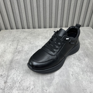 处理真皮男鞋 牛皮学院风潮流休闲鞋 2024秋季 厚底韩版 新款 厂家断码