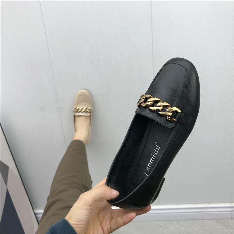 休闲风平跟软底牛皮女鞋