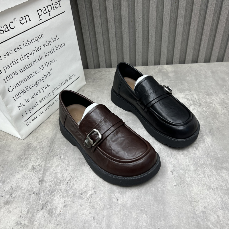 厂家断码处理女鞋2025秋季新款低跟金属扣乐福鞋外穿英伦套脚单鞋