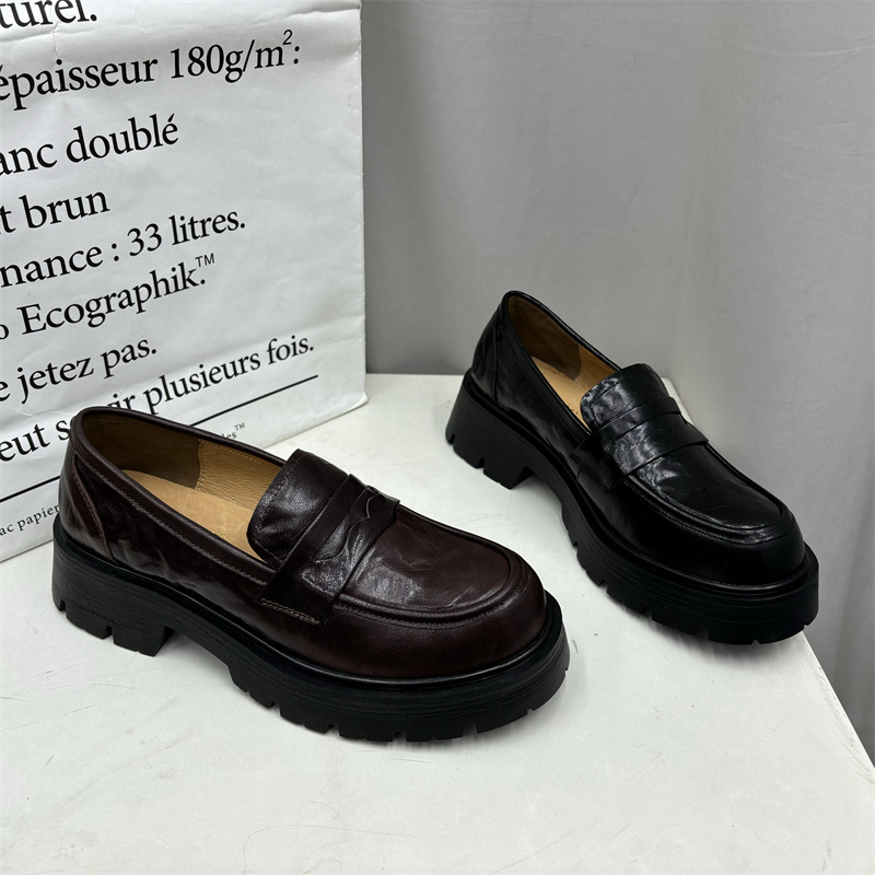 清仓断码处理真皮女鞋2024春季新款圆头套脚中跟乐福鞋气质你单鞋