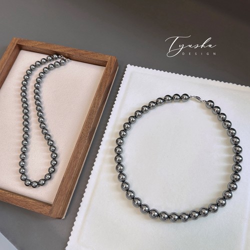 TYUSHA大颗粒黑色施家仿珍珠项链