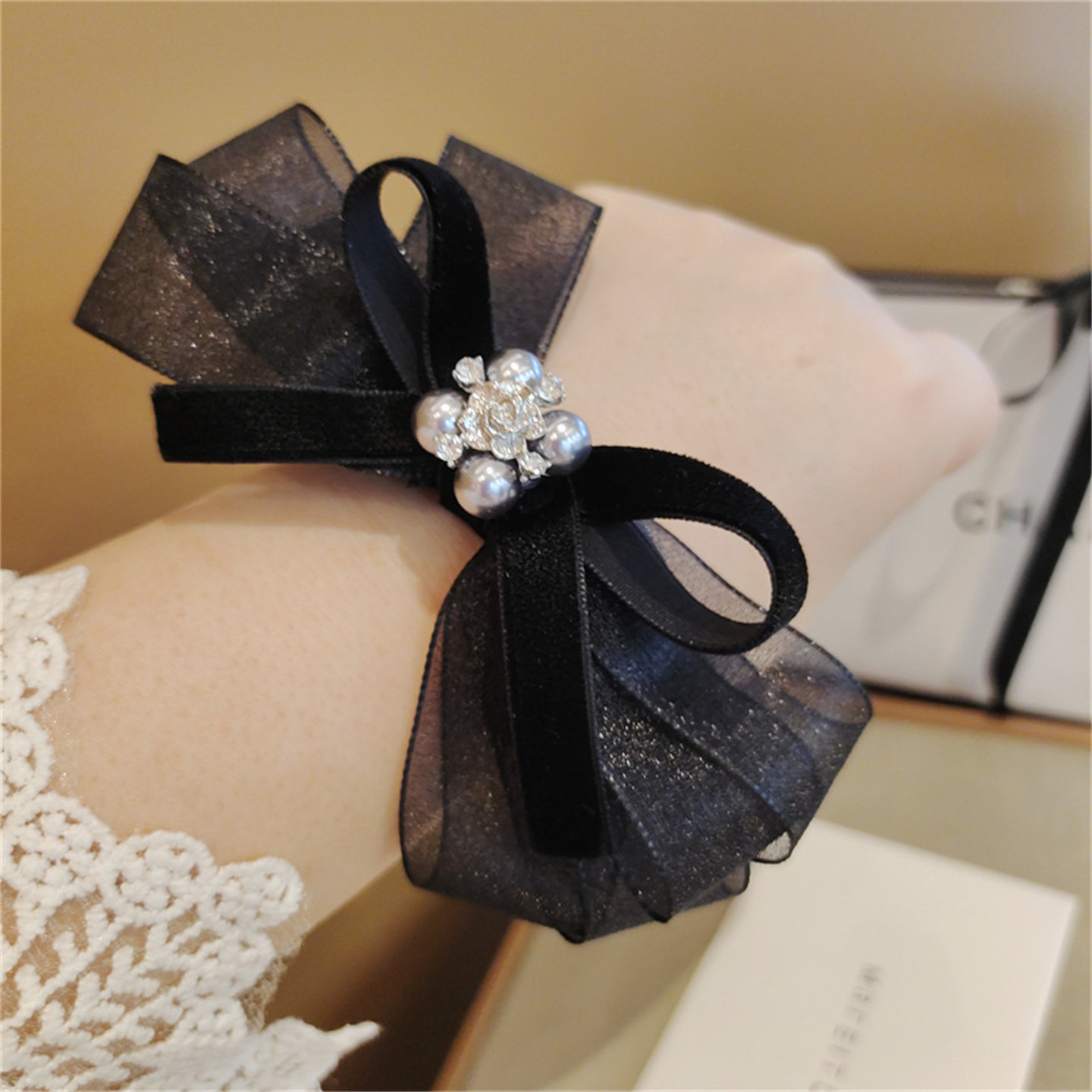 韩国进口新款雪纱蝴蝶结发绳头绳粗发圈珍珠镶钻水钻头饰发饰皮筋