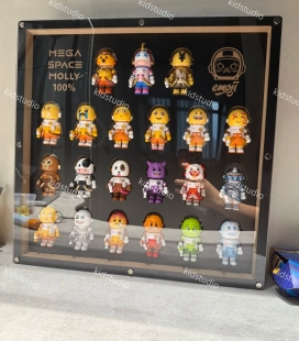 第四代emoji 包邮 顺丰 防尘盒 MOLLY 100%系列展示盒 SPACE
