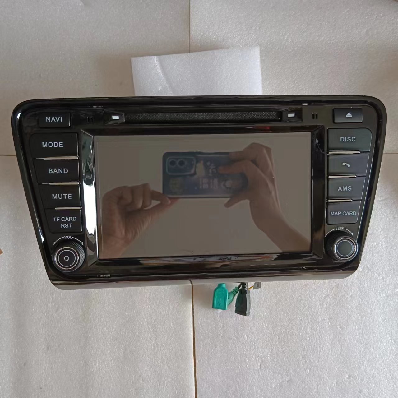 适用15款大众斯柯达明锐专车载DVD中控导航GPS一体机原装原厂风格