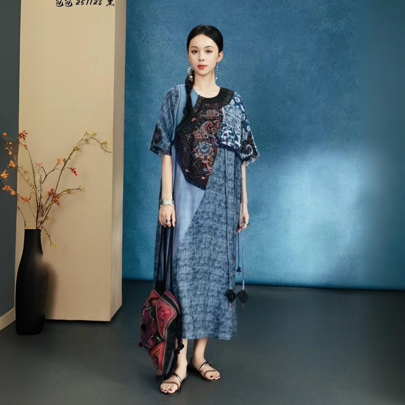 千椿物喜青花袍子国风重工刺绣文艺凉快清爽纯亚麻宽松夏季连衣裙