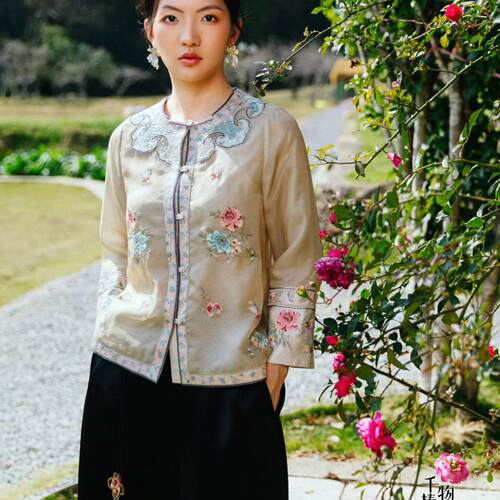 千椿物喜新中式桑蚕丝刺绣对襟上衣女七分袖圆领宽松薄款外套国风