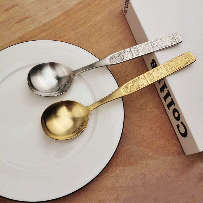 18-10不锈钢圆头勺长柄304饭勺汤勺圆勺西瓜勺古典人物浮雕手柄