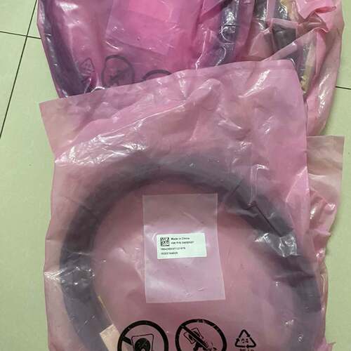 可维修安费诺/Amphenol SFF 8644-SFF 80议价