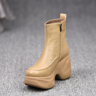 小个子厚底女靴子 新款 misili侧拉链坡跟短靴9cm高跟鞋 2025秋冬季
