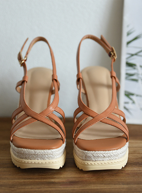 misili罗马风坡跟凉鞋2026夏季新款复古高跟鞋防水台厚底真皮女鞋