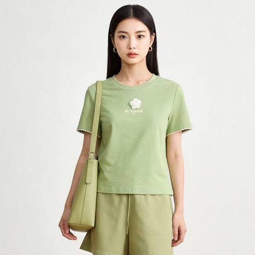 KQ0C0009蕾丝拼接立体花朵有弹力上衣T恤女5.28夏