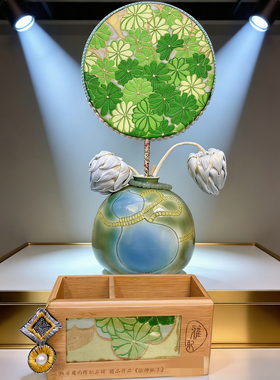 刺绣纯手绣收纳盒多功能笔盒桌面收纳设计师款送老外高货工艺品