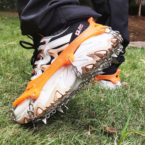 11齿雪地防滑户外攀岩鞋套鞋链钉