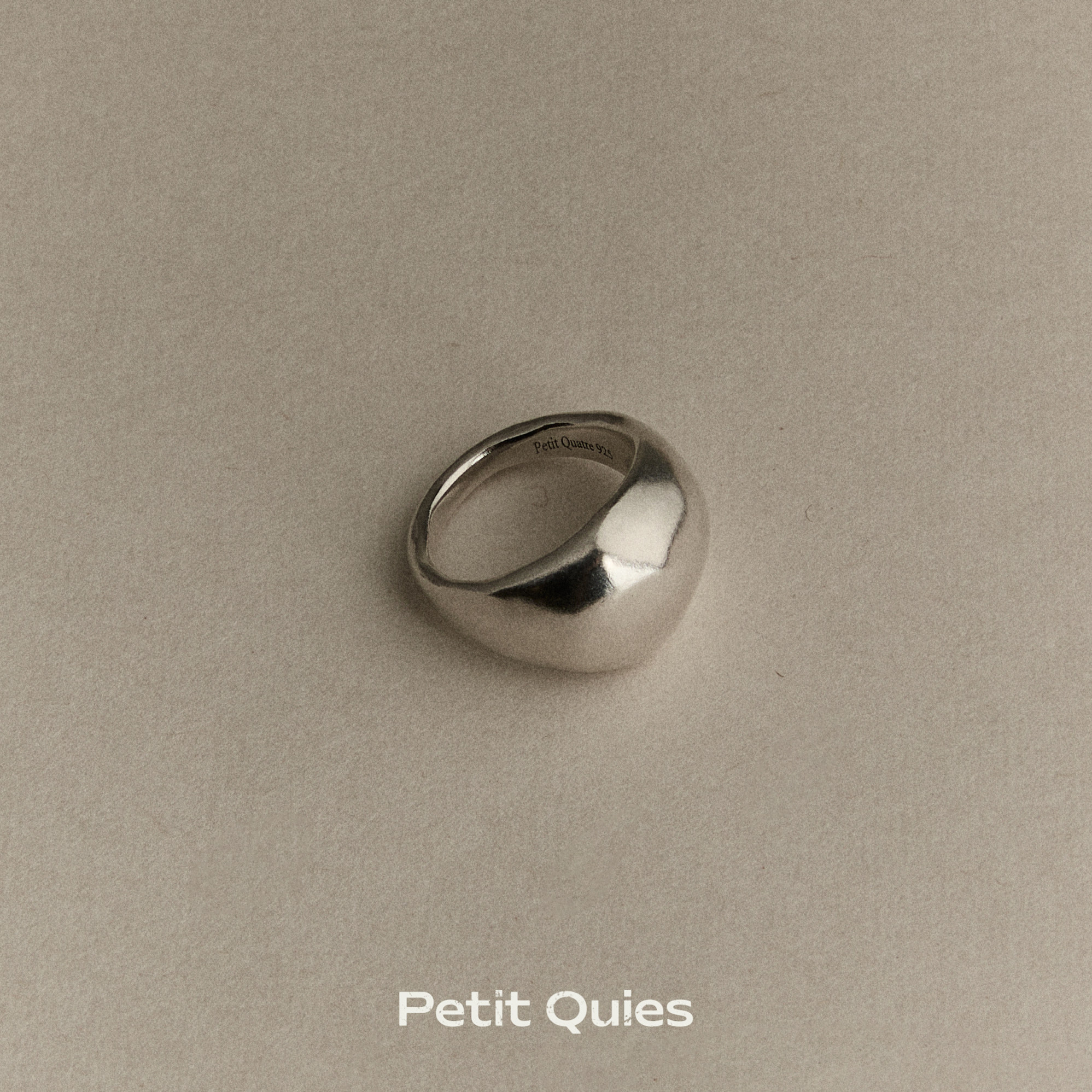 PetitQuies男女哑光个性银戒指