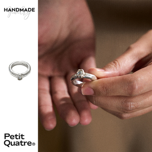 PetitQuatre纯手工制通体纯银990月光石花瓣镶嵌戒指情侣男女同款