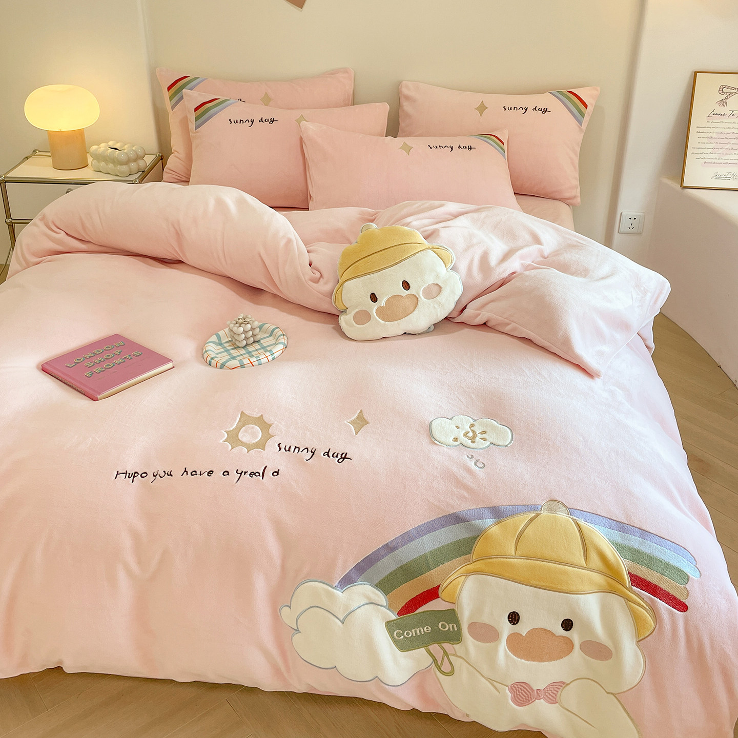 秋冬保暖牛奶绒四件套卡通印花套件床单床笠式学生小清新床上用品