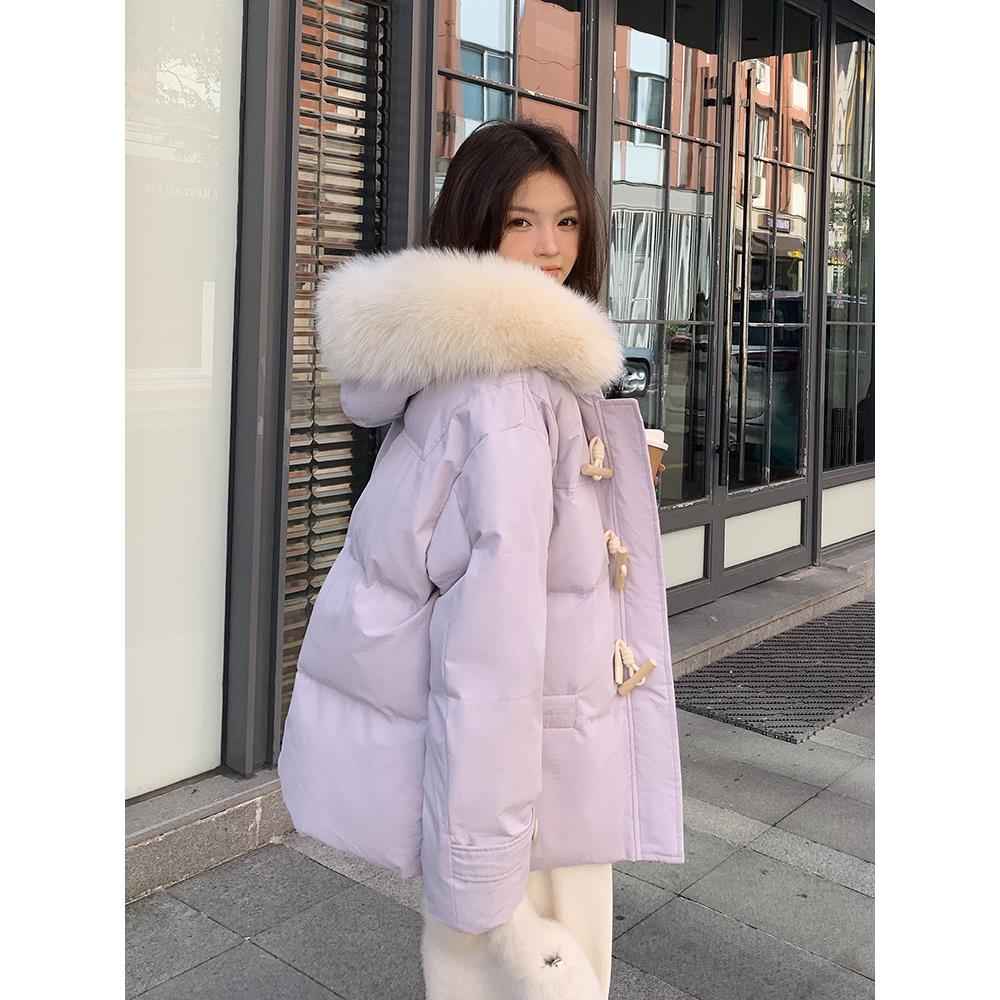 牛角扣羽绒服女2025年新款冬季短款连帽加厚棉袄面包服大毛领外套