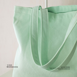 软软 我好喜欢 帆布包包 一枚薄荷绿色 朴素