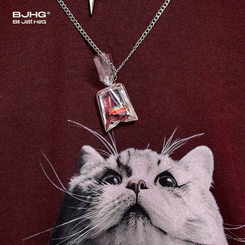 BJHG不计后果 小猫抓鱼t恤金鱼挂饰潮流趣味设计感衣服饰品装饰