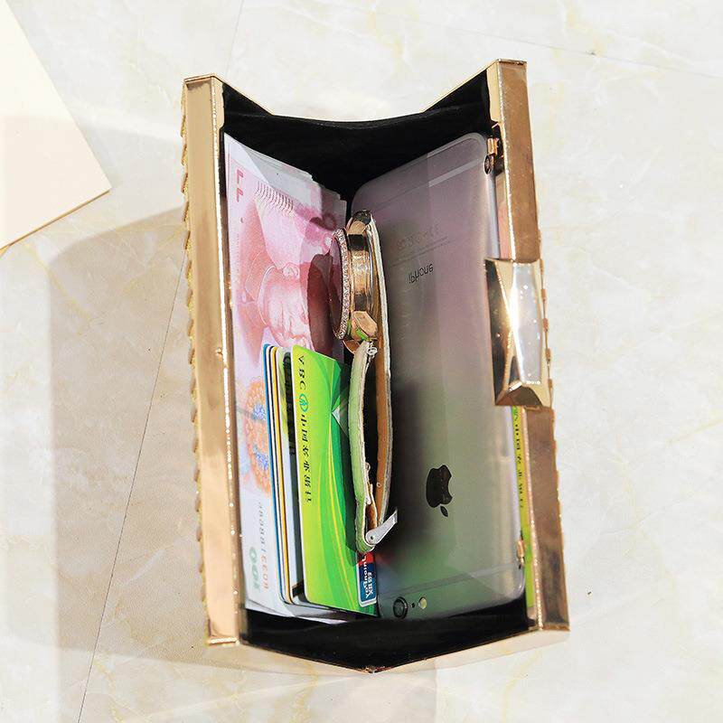 CROSS-CHAIN SMALL SQUARE BAG WOMENS BAG NEW KOREAN VERSION OF THE VERSATILE NET MORE IRON MESH HAND HOLDING DINNER BAG SHOULDER BAG