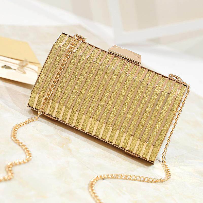 CROSS-CHAIN SMALL SQUARE BAG WOMENS BAG NEW KOREAN VERSION OF THE VERSATILE NET MORE IRON MESH HAND HOLDING DINNER BAG SHOULDER BAG