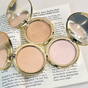 ZVEV丝绒雾光金币粉饼定妆粉饼遮瑕持久控油防水不易脱妆蜜粉饼