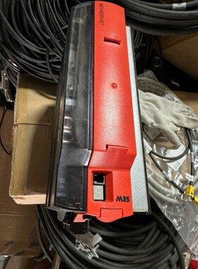 SEW伺服驱动器 MDX61B0011-5A3-4-OT 议价出售
