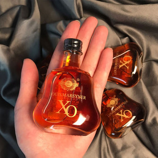 迷你小样XO白兰地派斯顿小酒版便利店调酒品鉴摆件小洋酒玻璃瓶