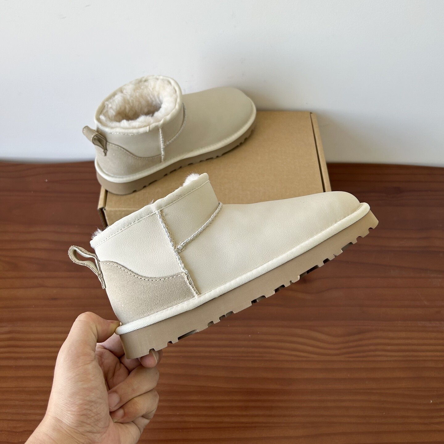 桑坡丁大叔防泼水光面雪地靴女冬