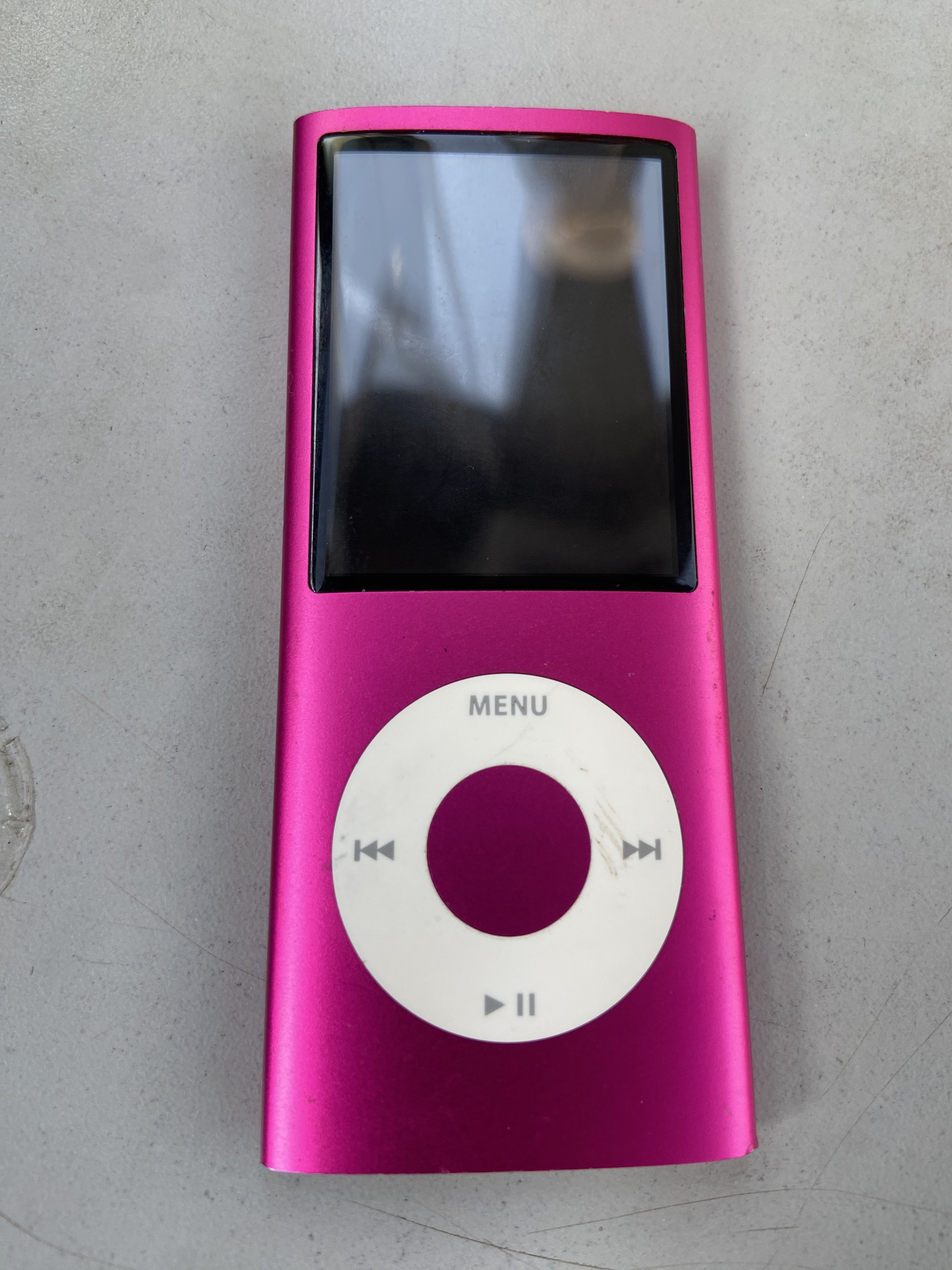 中古回流二手苹果iPod nano4 粉色 8G，经典怀旧款，店长推荐图片
