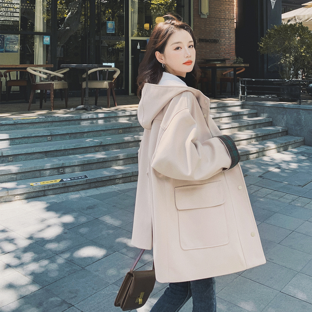 出货中2022冬新款短款连帽毛呢大衣外套D703-P160-控238，女装毛呢外套，浙宝256