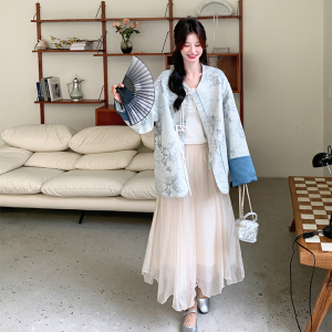 新中式水墨画外套女2025春季新款国风设计感气质小个子盘扣短外套图片