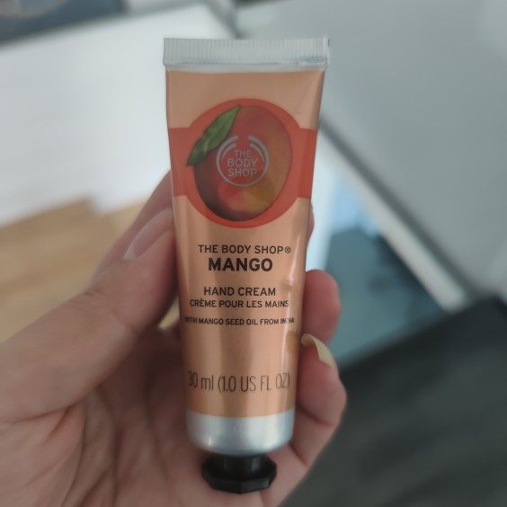 the body shop/mango hand cream芒果护手霜润手滋润保湿好闻30ml