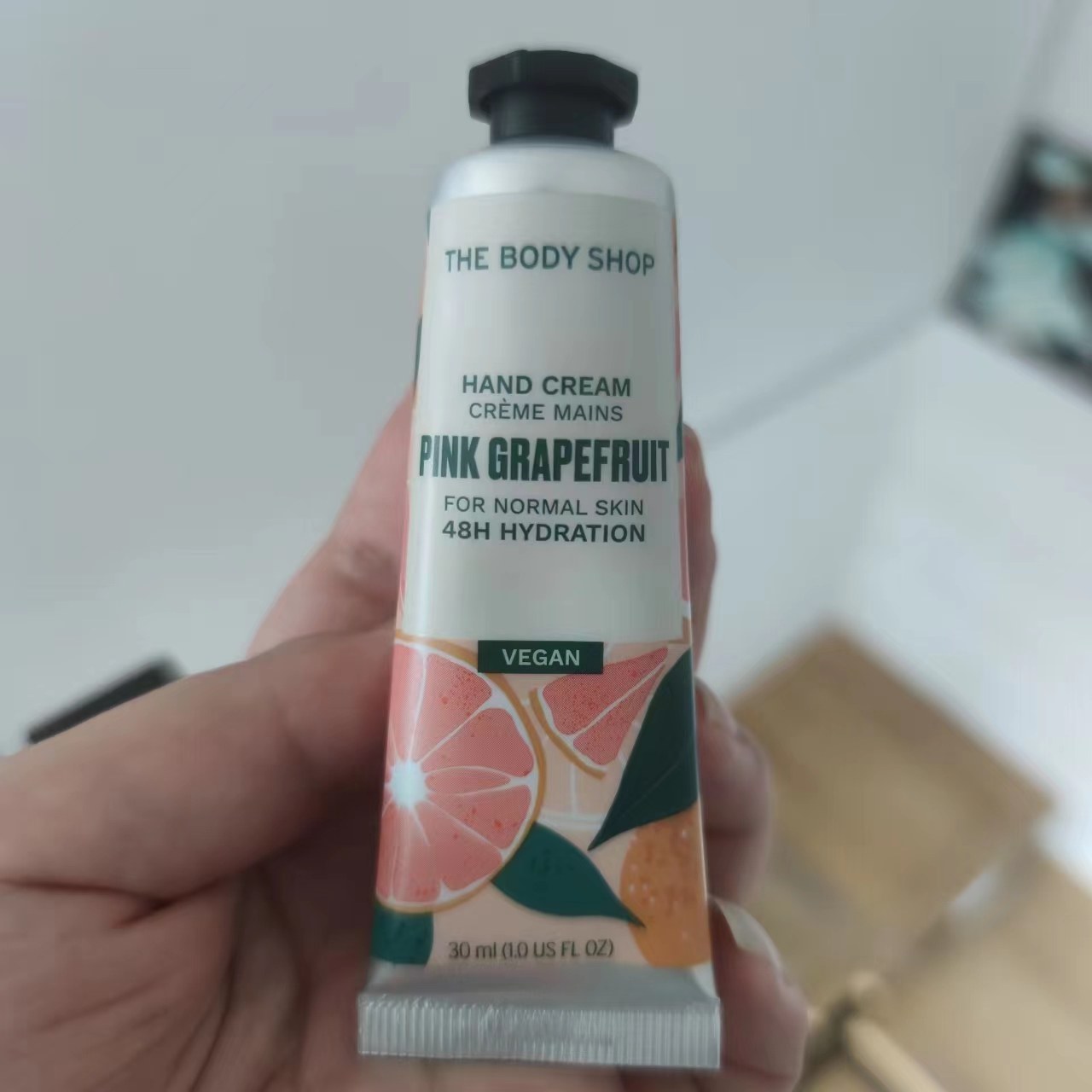 the body shop/pink grapefruit hand cream粉红西柚护手霜30ml