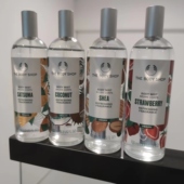 Shop身体喷雾body 英国The Body mist白麝香草莓椰子乳木果蜜桔