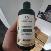 The Body Shop Shower Gel Strawberry Rose Grapefruit Shea Butter Tangerine White Musk thumbnail 5
