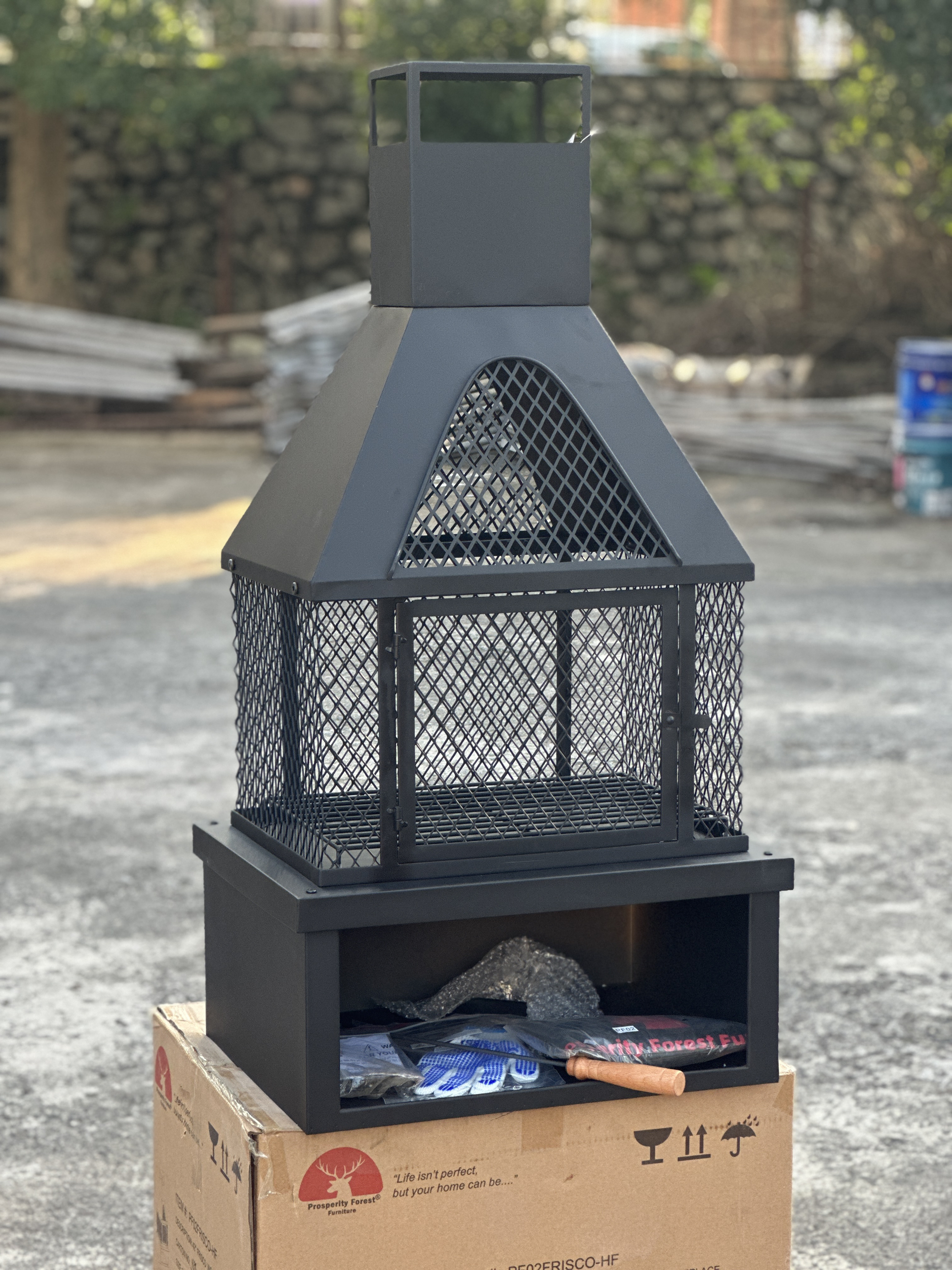 外贸原单户外庭院复古铁艺木柴烧火炉烧烤架取暖炉长烟囱火炉架